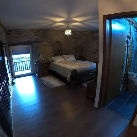 A Casa Da Aldeia # Azibo Villa Macedo de Cavaleiros