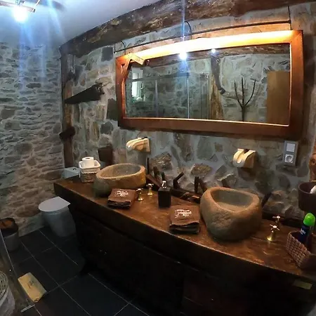 Villa A Casa Da Aldeia # Azibo