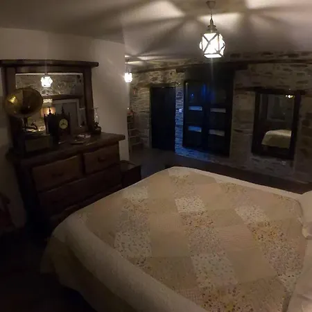 A Casa Da Aldeia # Azibo Macedo de Cavaleiros